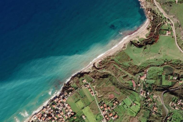 Satellitenbild der Umgebung von Fiume Nocella