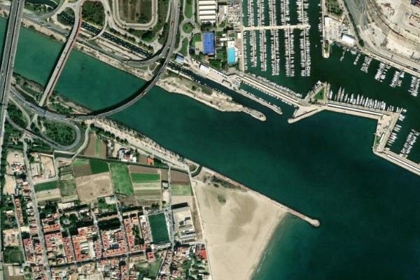 Satellitenbild der Umgebung von Riu Túria