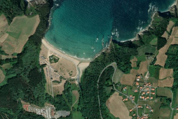 Satellitenbild der Umgebung von Rio Esqueiro