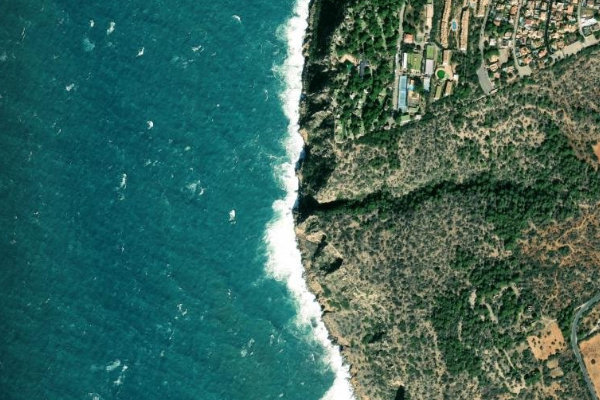 Satellitenbild der Umgebung von Torrent den Vaquer