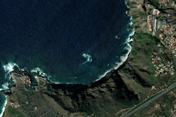 Satellitenbild der Umgebung von Roque del Mar