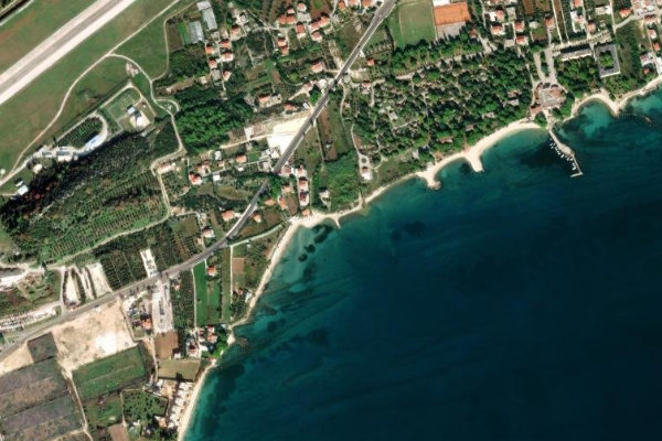 Satellitenbild der Umgebung von Resnik