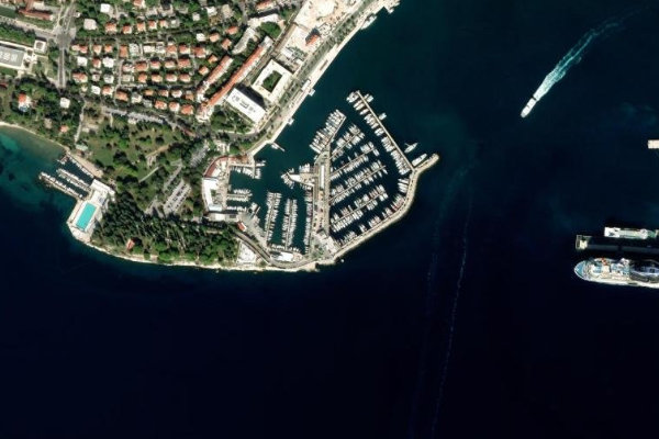 Satellitenbild der Umgebung von ACI Marina Split