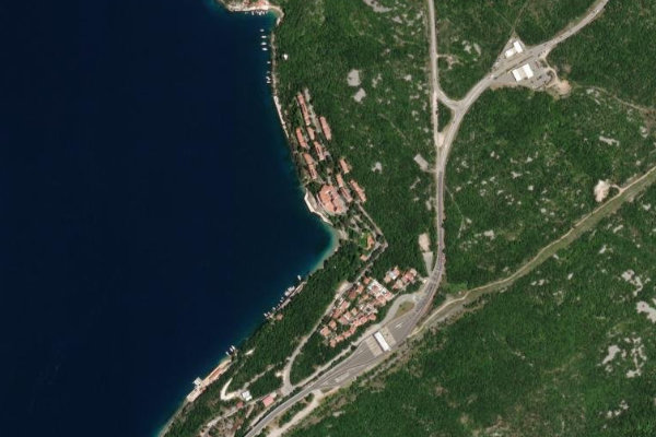Satellitenbild der Umgebung von Bobuši