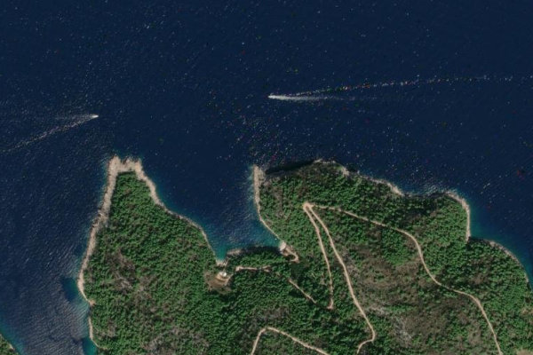 Satellitenbild der Umgebung von Stiniva