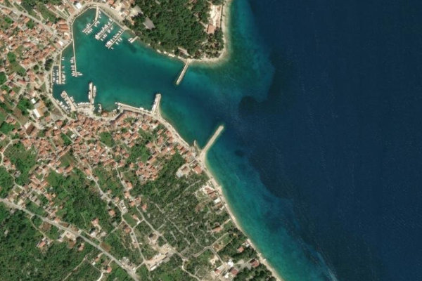 Satellitenbild der Umgebung von Ždrelac