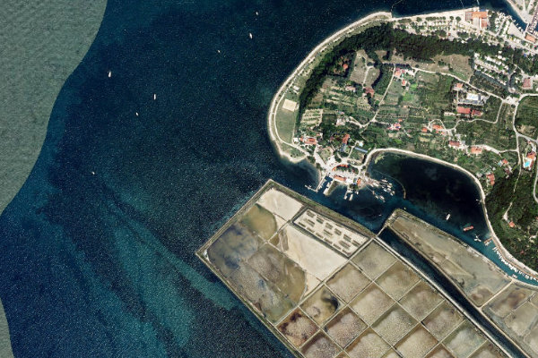 Satellitenbild der Umgebung von Rt Seča