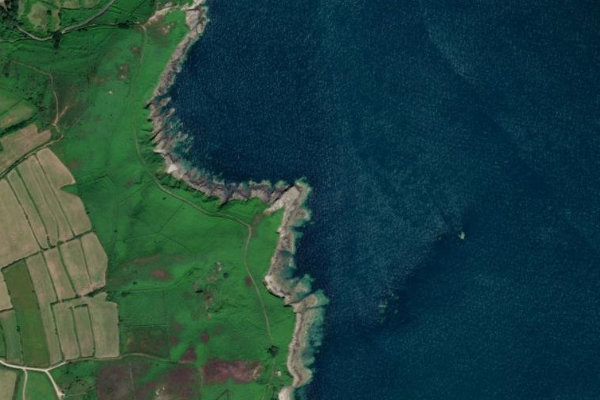 Satellitenbild der Umgebung von Pointe d'Étimbert