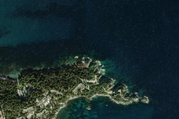 Satellitenbild der Umgebung von Pointe de la Badine