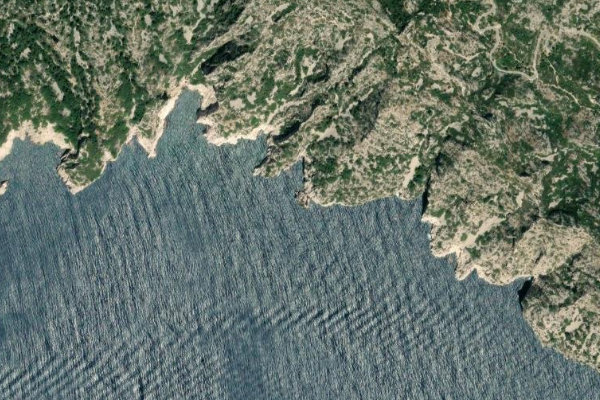 Satellitenbild der Umgebung von Baou Trouca