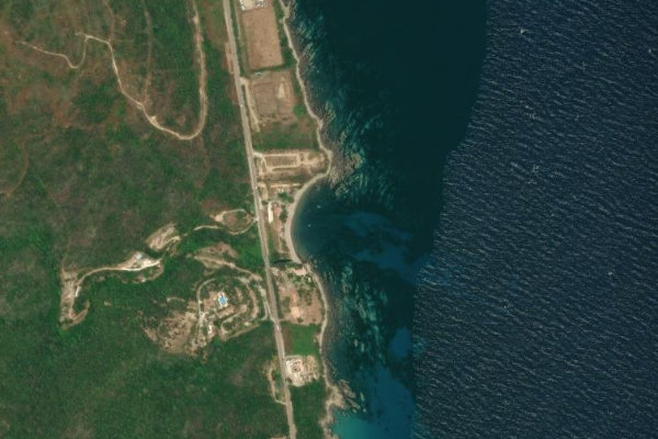 Satellitenbild der Umgebung von Marine de Manichinu