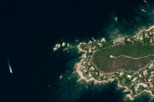 Satellitenbild der Umgebung von Pointe de l'Isolella