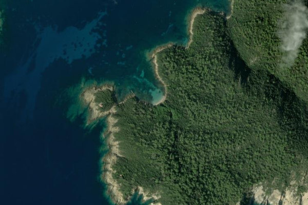 Satellitenbild der Umgebung von Plage du sud