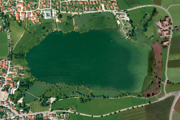 Satellitenbild der Umgebung von Obinger See