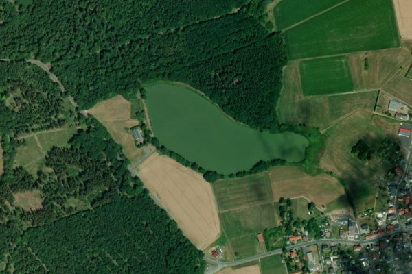 Satellitenbild der Umgebung von Erlenwiesenweiher