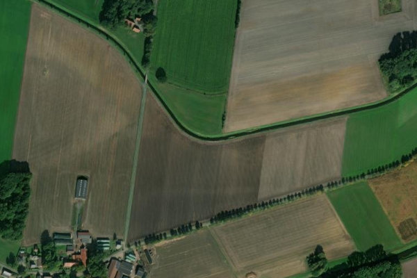Satellitenbild der Umgebung von Dadau (Cornau)