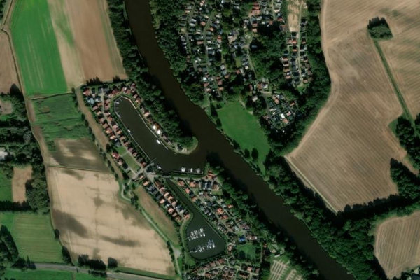 Satellitenbild der Umgebung von Ems (Steinbild-Walchum)
