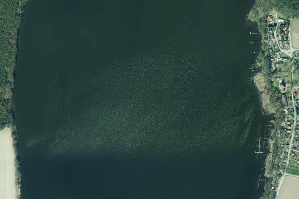 Satellitenbild der Umgebung von Glower See