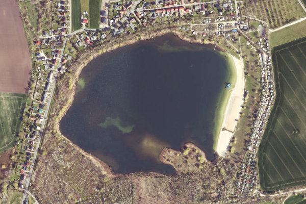 Satellitenbild der Umgebung von Hassesee (Lunstädt)