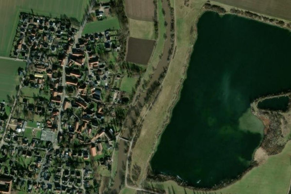 Satellitenbild der Umgebung von Leine (Sarstedt)