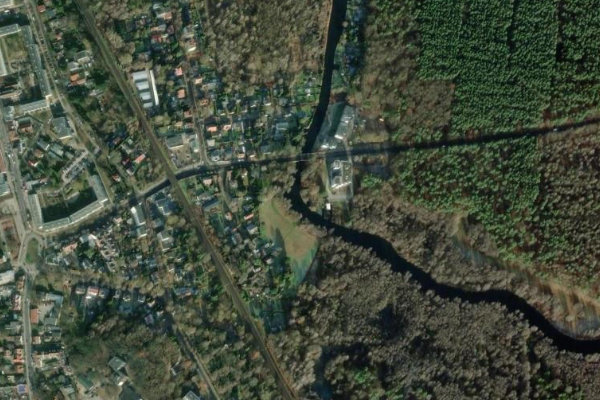 Satellitenbild der Umgebung von Löcknitz (Erkner)
