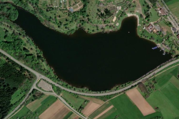 Satellitenbild der Umgebung von Stausee Losheim