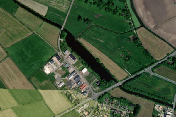 Satellitenbild der Umgebung von Buschfelder Sieltief