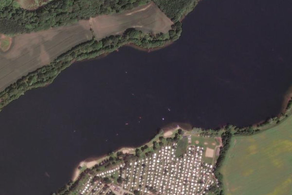 Satellitenbild der Umgebung von Vierer See