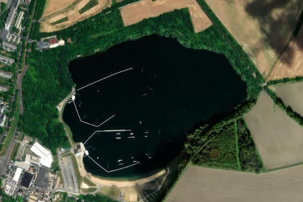 Satellitenbild der Umgebung von Rather See (Köln)