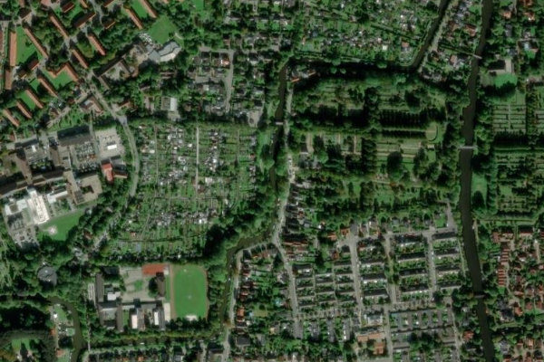 Satellitenbild der Umgebung von Treckfahrtstief (Emden)