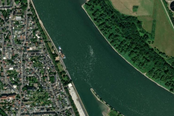 Satellitenbild der Umgebung von Rhein (Köln-Niehl)