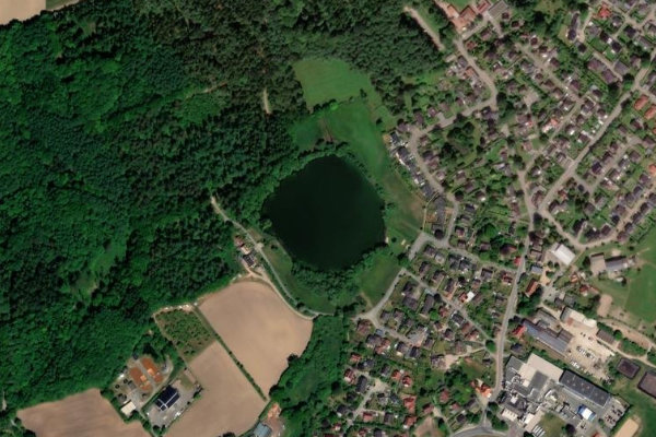 Satellitenbild der Umgebung von Holtsee