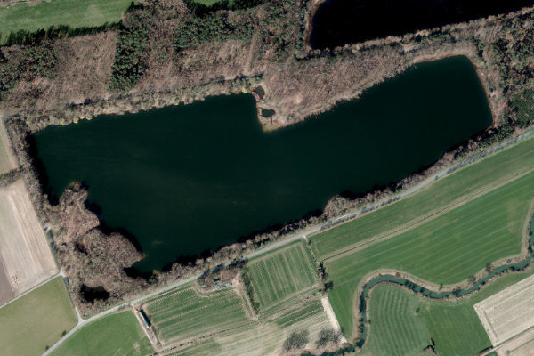 Satellitenbild der Umgebung von Römersee (Mantinghausen)