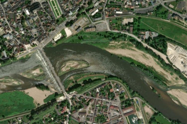 Satellitenbild der Umgebung von la Loire (Nevers)