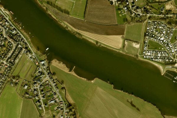 Satellitenbild der Umgebung von Maas (Aalst)
