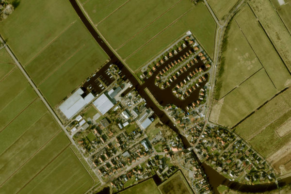 Satellitenbild der Umgebung von Ossenzijlersloot
