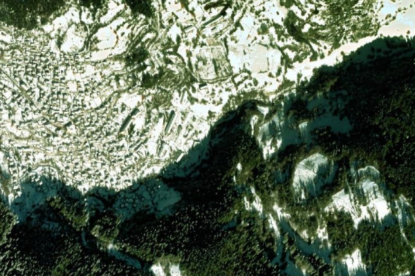 Satellitenbild der Umgebung von Fotinska (Batak)