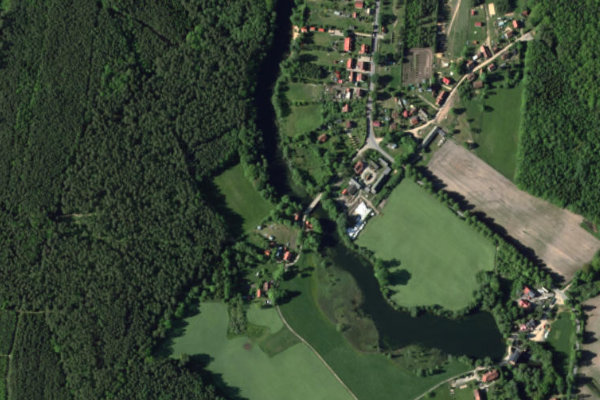 Satellitenbild der Umgebung von Krutynia