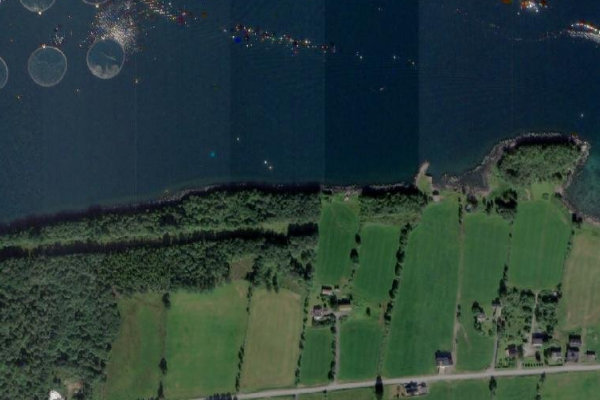 Satellitenbild der Umgebung von Grønset · Küste