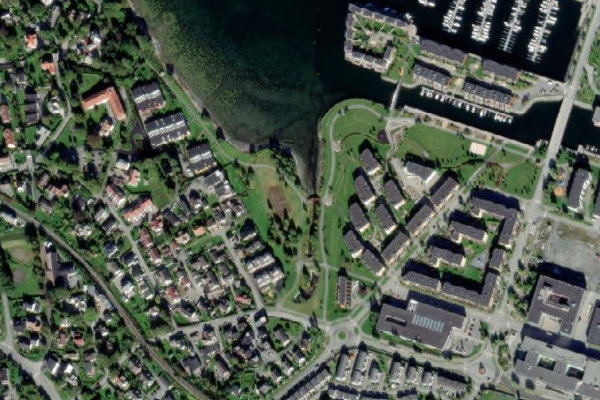 Satellitenbild der Umgebung von Grilstad Marina