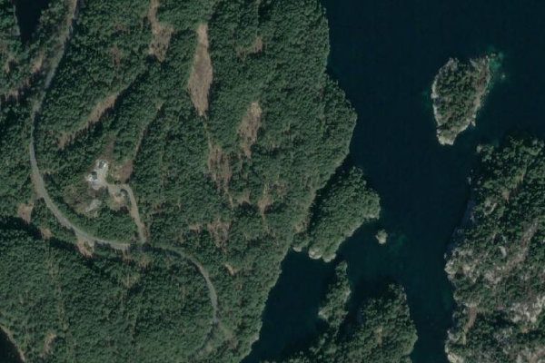 Satellitenbild der Umgebung von Heiamark · Küste