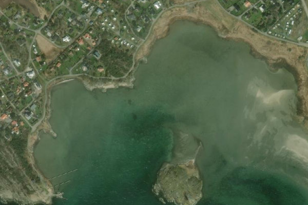 Satellitenbild der Umgebung von Småbåtshamn (Vassbäck)