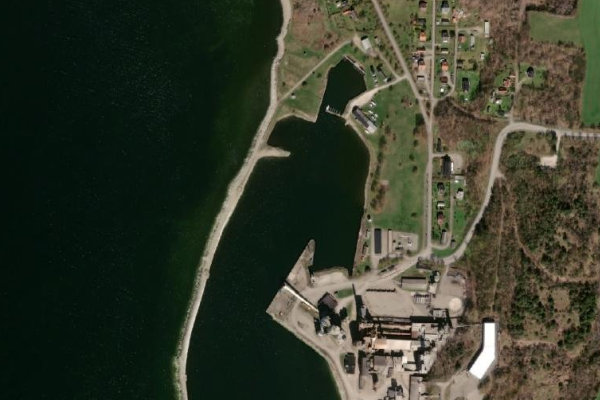 Satellitenbild der Umgebung von Degerhamn · Küste