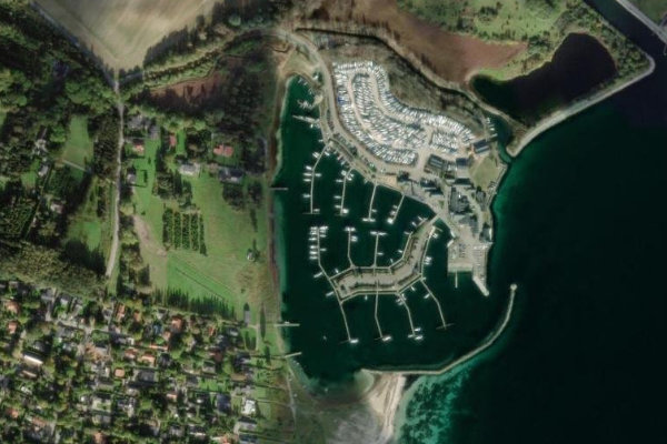 Satellitenbild der Umgebung von Stenbideren