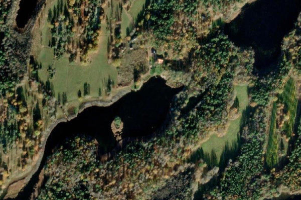 Satellitenbild der Umgebung von Höckböle · Küste