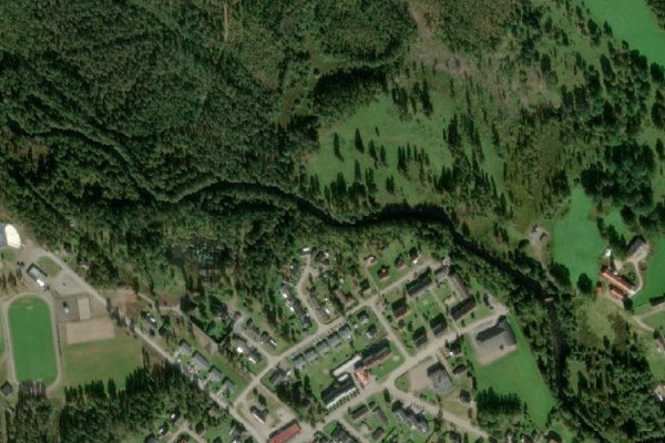 Satellitenbild der Umgebung von Alsterån – Höljen