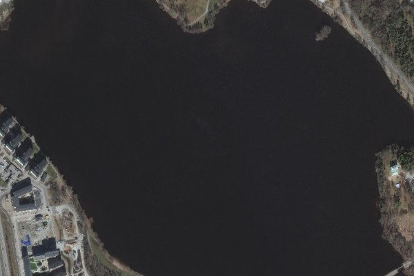 Satellitenbild der Umgebung von Trummen