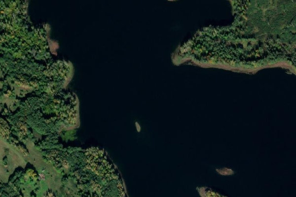 Satellitenbild der Umgebung von Stirna ezers