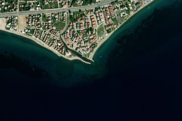 Satellitenbild der Umgebung von Mıhlı Çayı