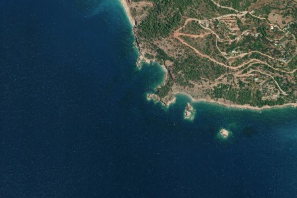 Satellitenbild der Umgebung von Boncukluada Burnu